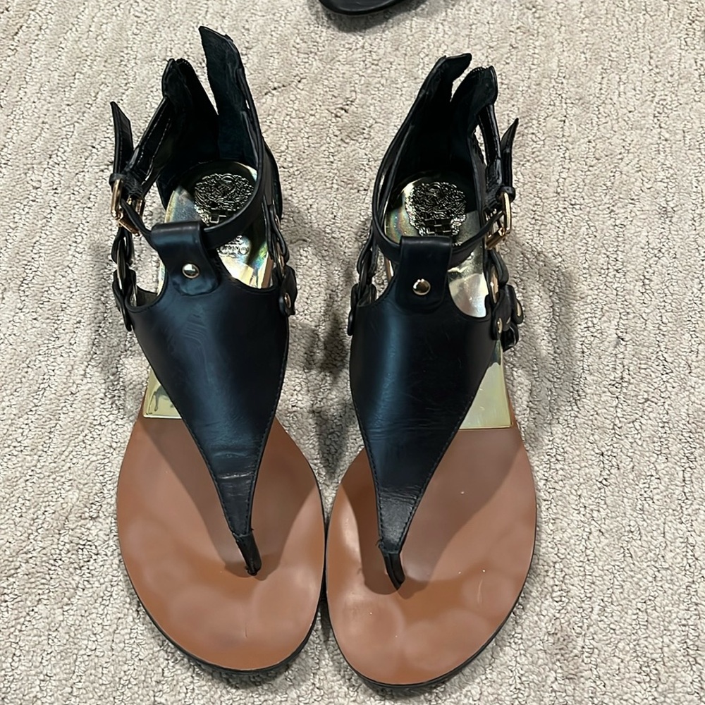 Vince Camuto gladiator sandals 8